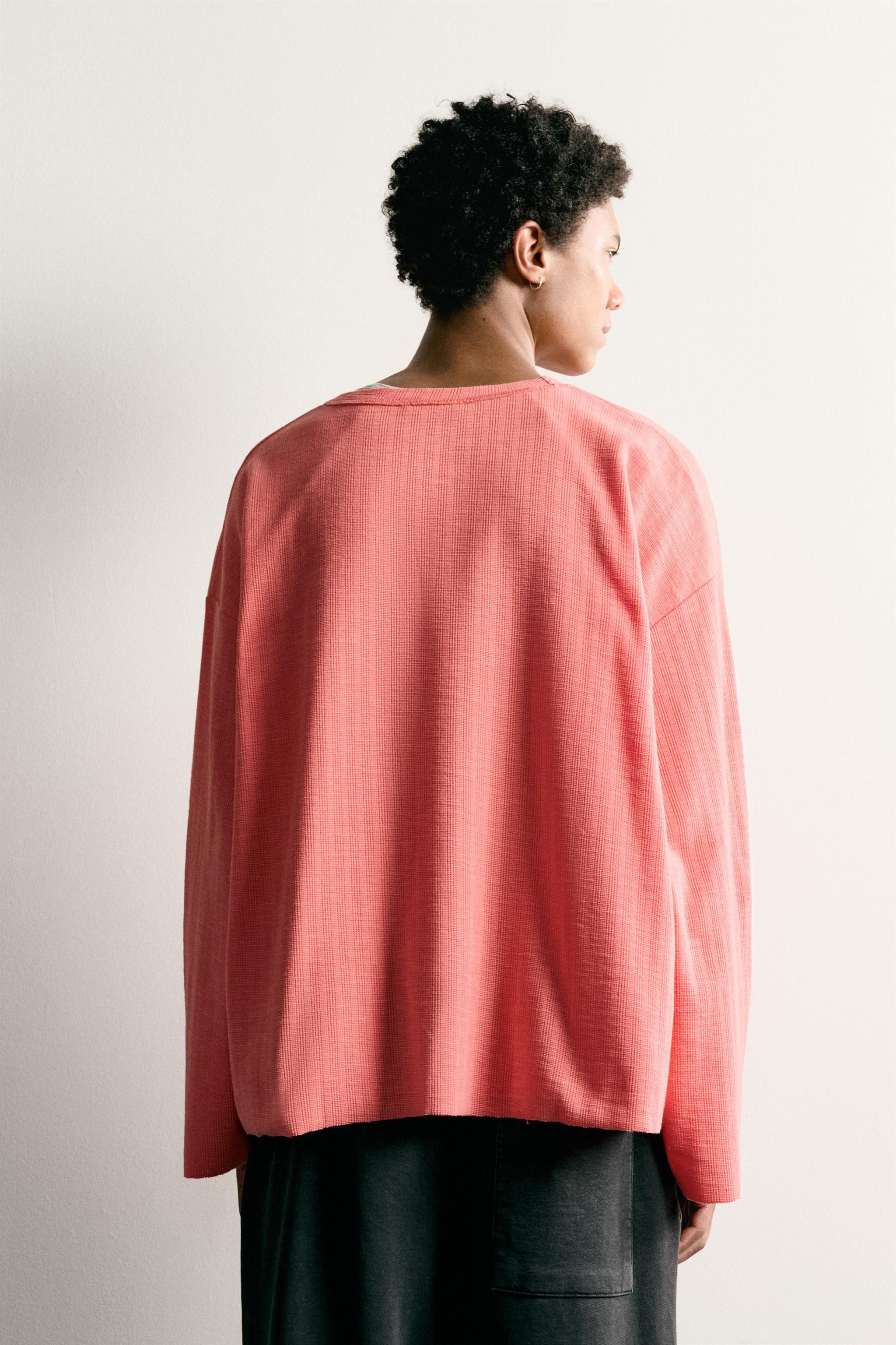 RELAXED FIT LONG SLEEVE T-SHIRT